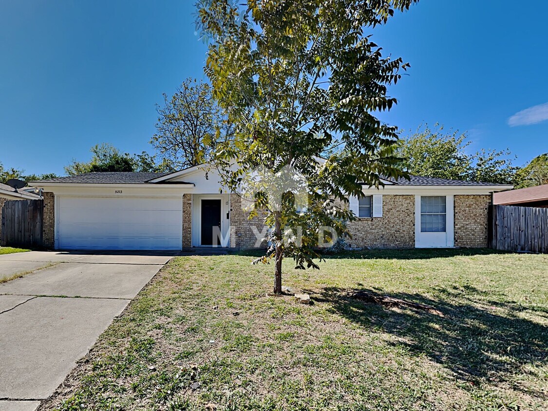 Primary Photo - 5213 Wendel Dr