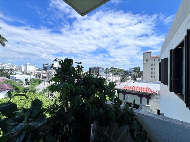 Foto del edificio - 1617 Jefferson Ave