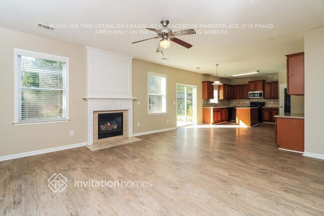 Foto del edificio - 5115 Fieldgate Ridge Dr