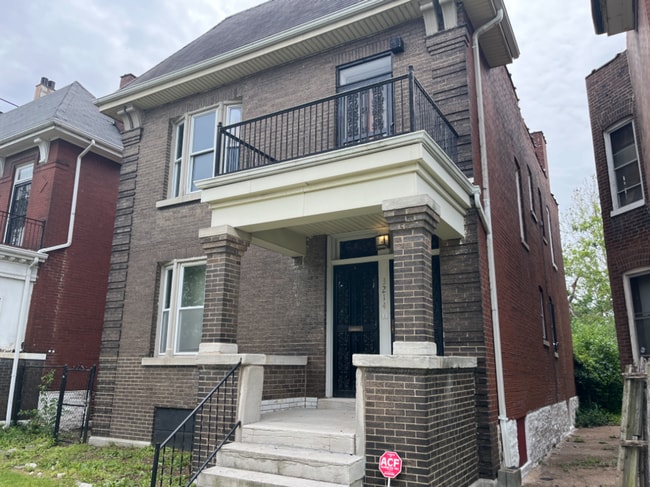 Building Photo - 3214 Natural Bridge Ave