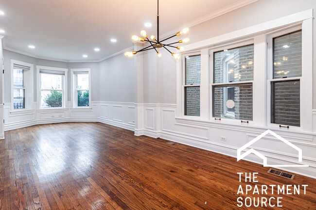 Photo - 2509 W Diversey Ave Apartment