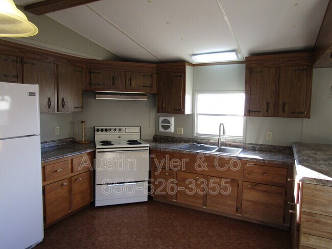 Foto del edificio - 2863 Gardenview Rd