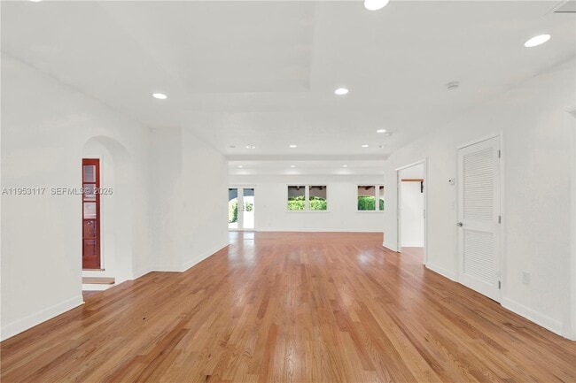 Foto del edificio - 527 SW 20th Rd