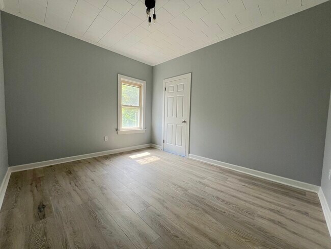 Foto del edificio - 281 Blackstone St