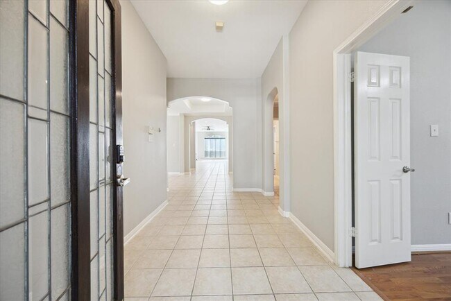 Foto del edificio - 1824 Chasewood Dr