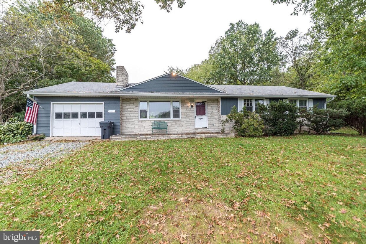 Foto principal - 3300 Pottstown Pike