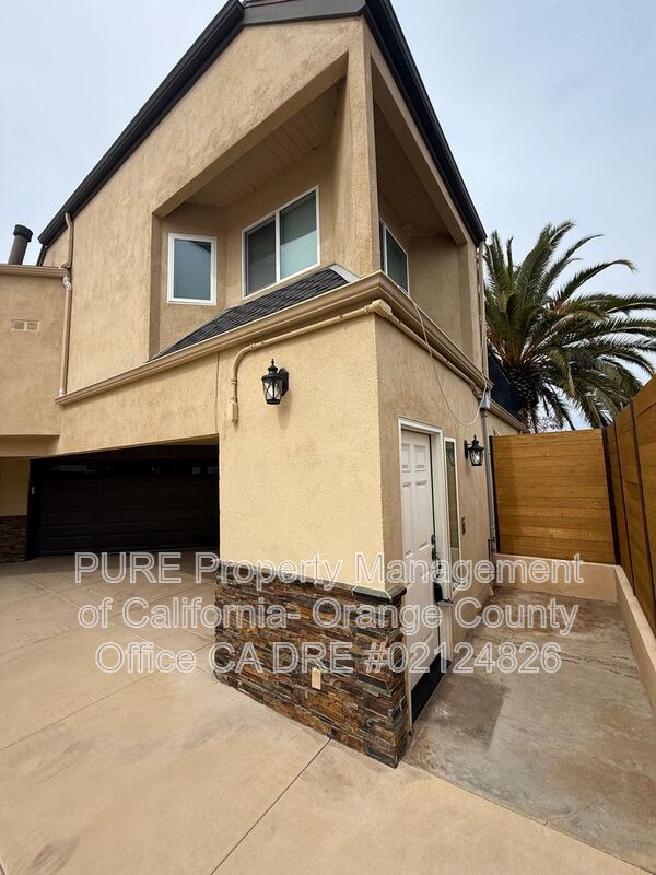 Building Photo - 258 Avenida Montalvo