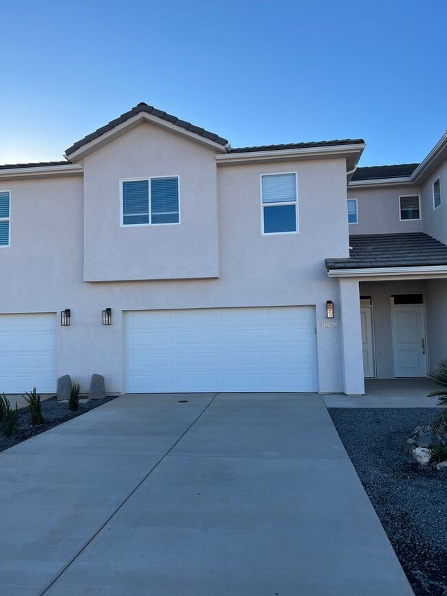 Building Photo - 3878 Mustang Vly Dr