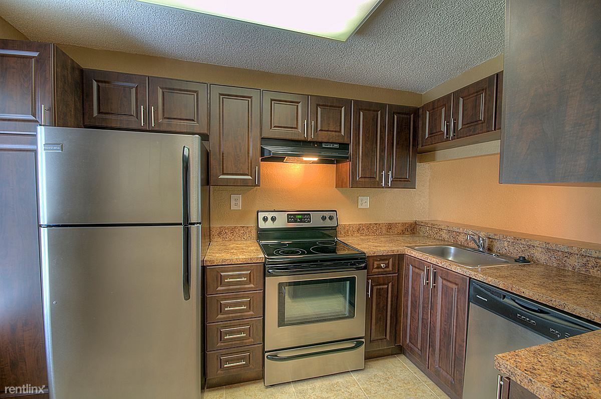 Building Photo - 5664 Arbor Club Way