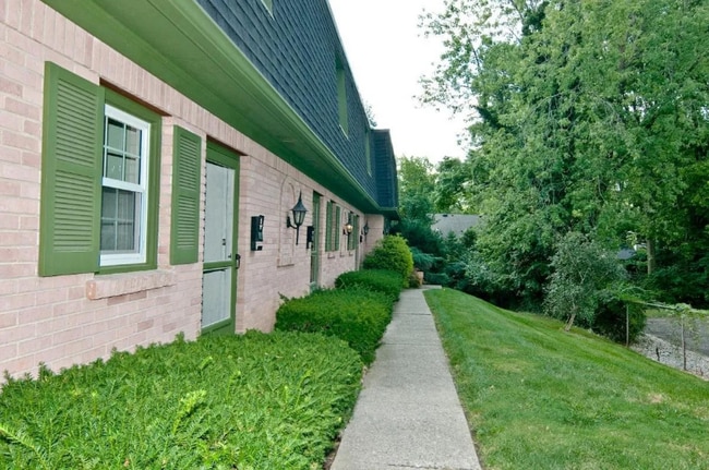 Building Photo - 7636 Montgomery Rd
