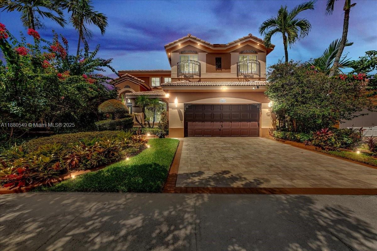 Foto principal - 12817 SW 26th St