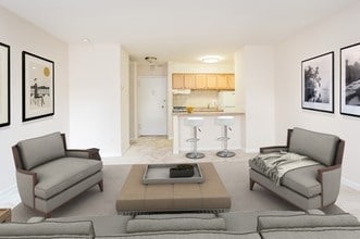 Bromley House photo'