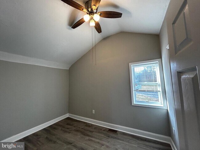 Foto del edificio - 448 Plum Alley