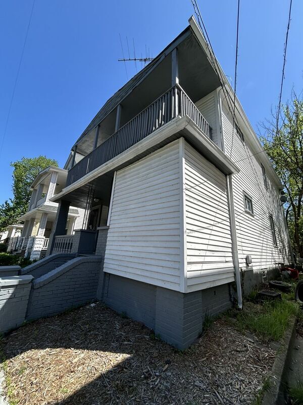 Building Photo - 8018 Medina Avenue