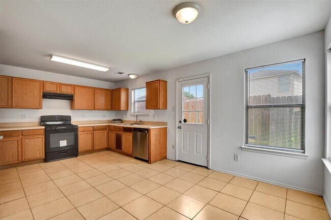 Foto del edificio - 18226 Coreland Ln