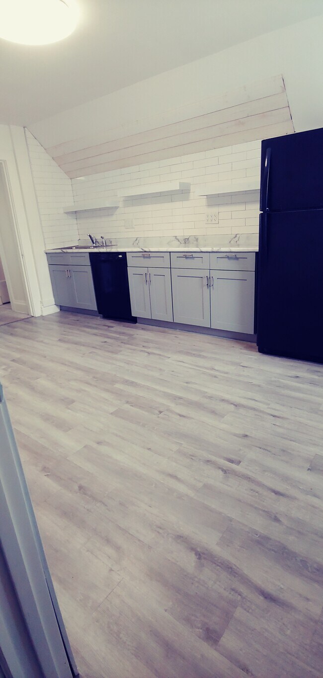 Foto del edificio - 5909 33rd Ave