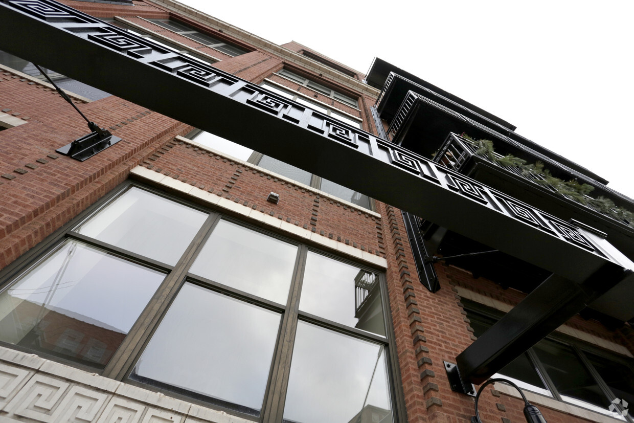 Primary Photo - No. Ten Lofts