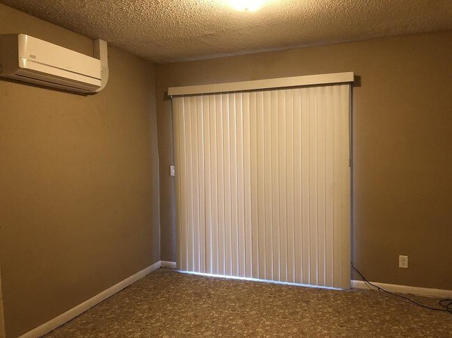 Building Photo - 221 Woodland Trail Apt. D