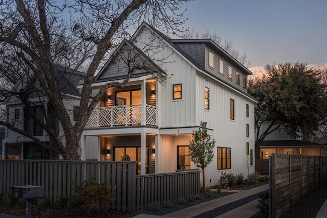 Foto del edificio - 2709 Stacy Ln
