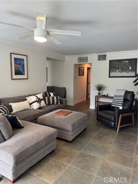 Foto del edificio - 2522 University Dr