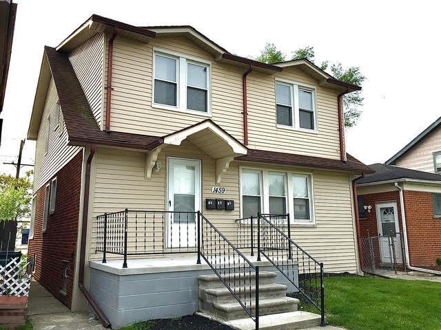Building Photo - 1459 Fort Park Blvd