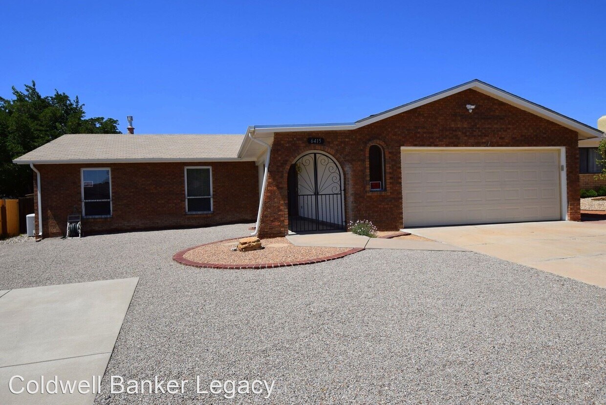 Primary Photo - 3 br, 2 bath House - 6415 Avenida La Costa NE