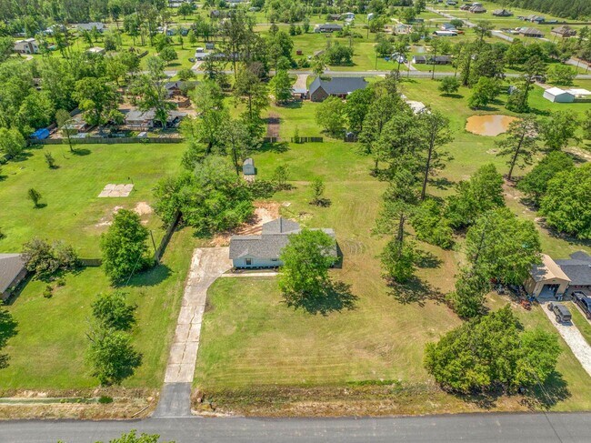 Foto del edificio - 3579 Oakwood Dr