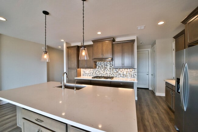 Building Photo - 7037 Robin Nest Ct