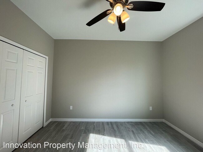 Building Photo - 3 br, 2 bath House - 801 Squirrel Court