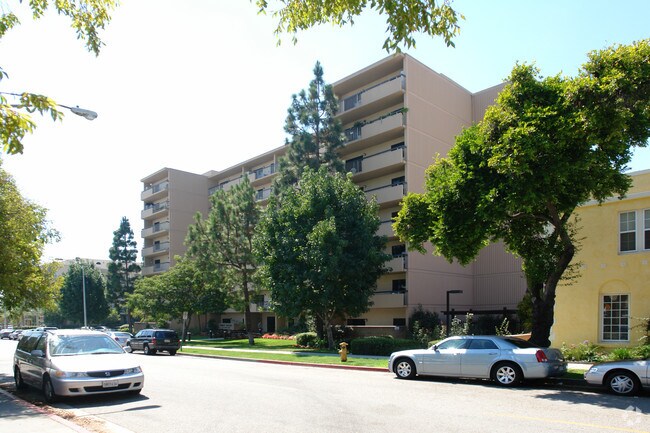 Building Photo - Park Paseo