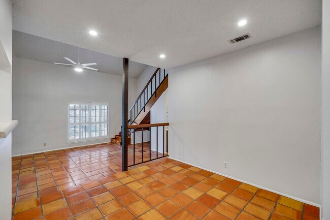 Building Photo - 102 Caleta Beach