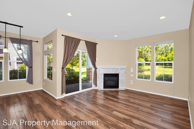 Building Photo - 2 br, 2 bath House - 23751 SE Summerhill Ln.