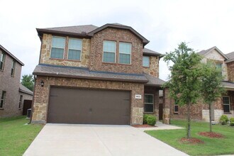 Building Photo - 3012 Glazner Dr