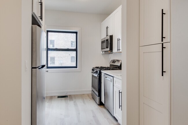 Foto del edificio - 3052 W Cortland St