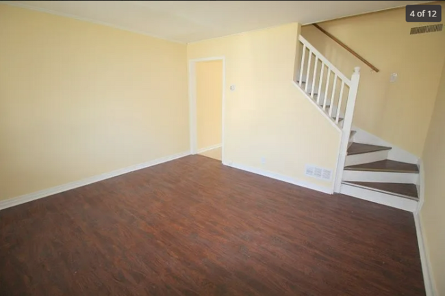 Foto del edificio - 3 Bedroom Townhome Dundalk