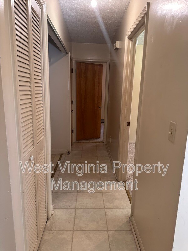 Foto del edificio - 184 Wyndale Dr