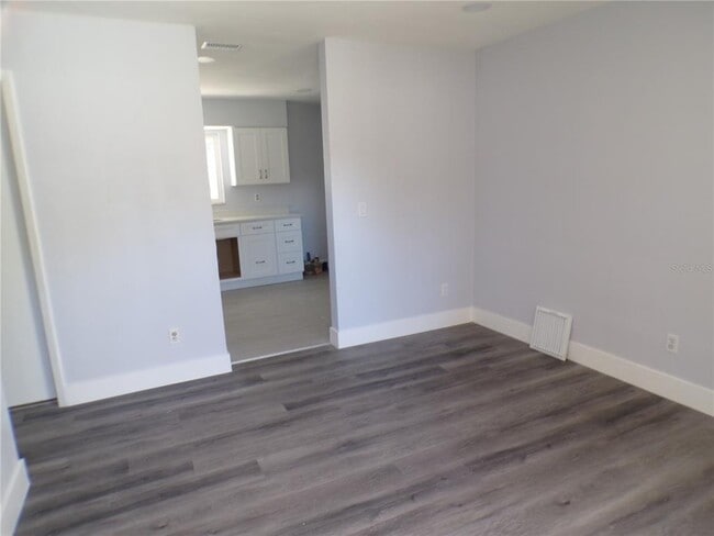 Building Photo - 2455 35th St S