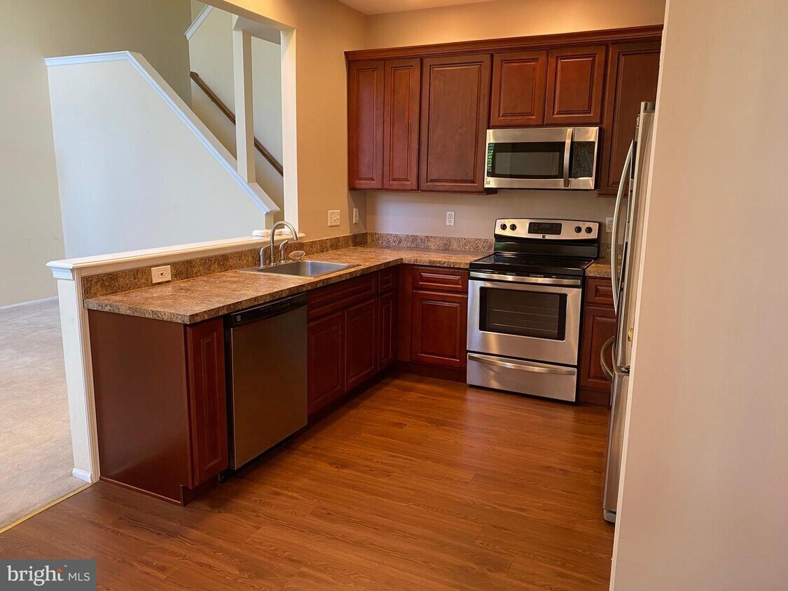 117 Rittenhouse Dr, Deptford, NJ 08096 Townhome Rentals in Deptford