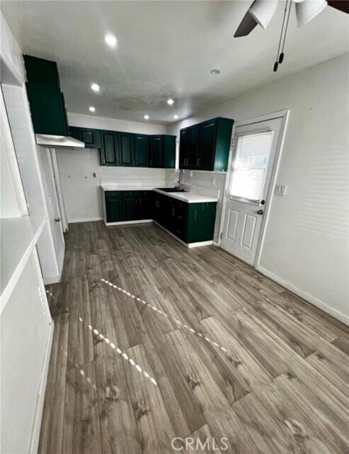 Building Photo - 174 Maple Ave