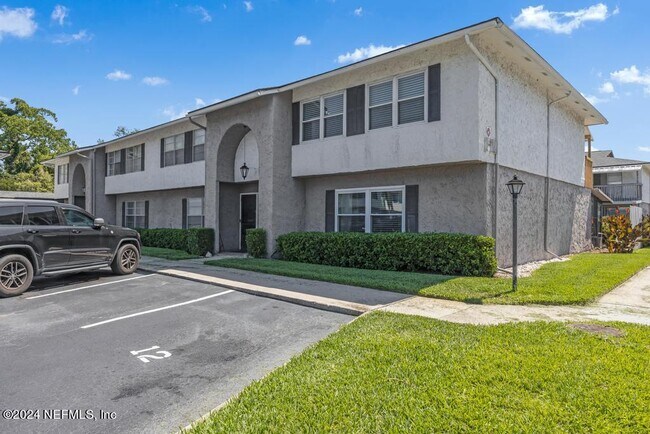 Foto del edificio - 695 Florida A1A