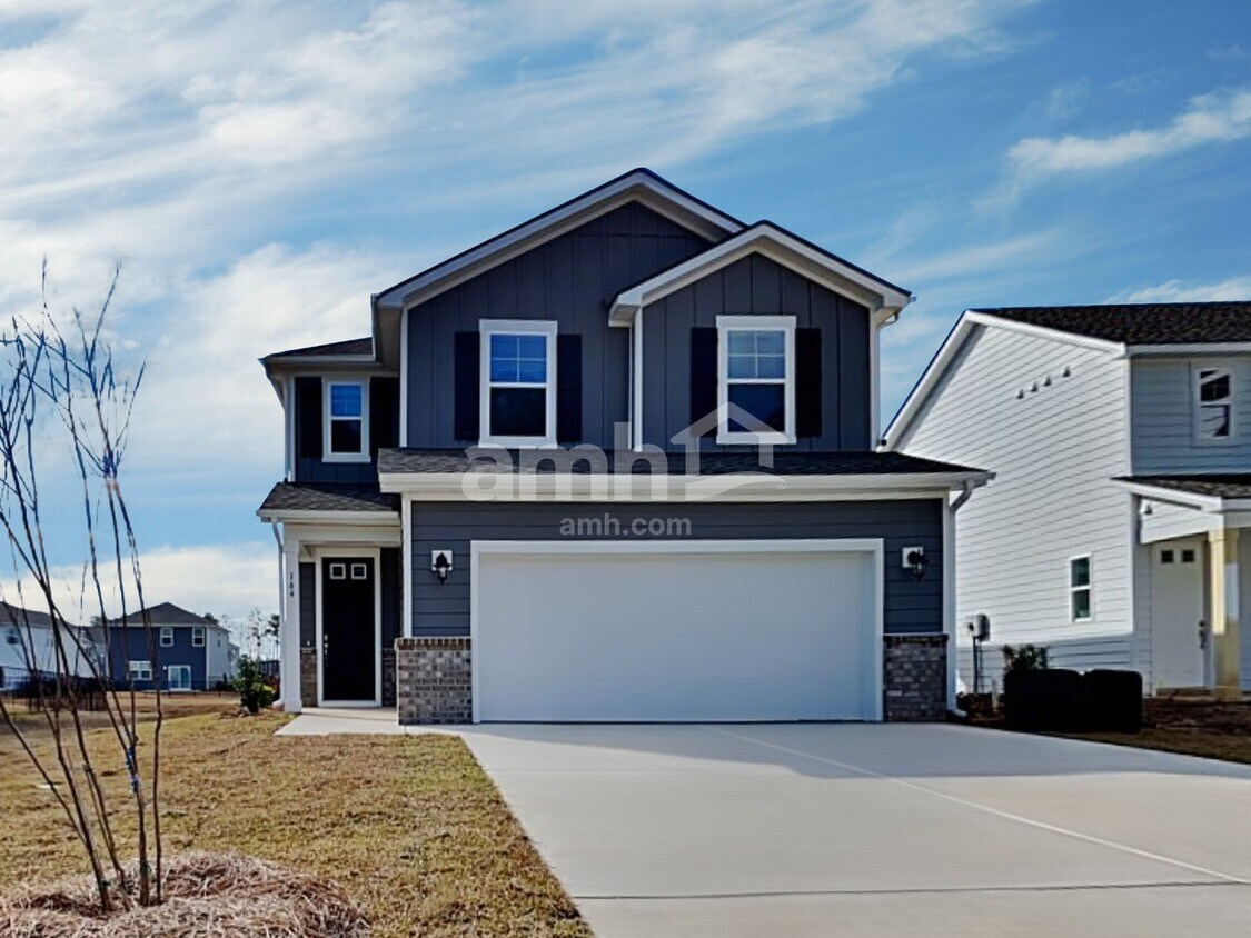 Primary Photo - 164 Anthurium Dr