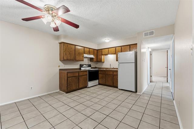 Foto del edificio - 410 W Franklin St