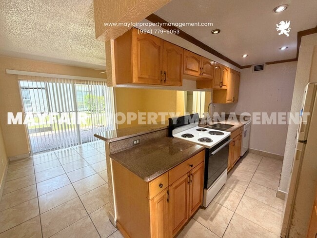 Photo - 4467 Treehouse Ln