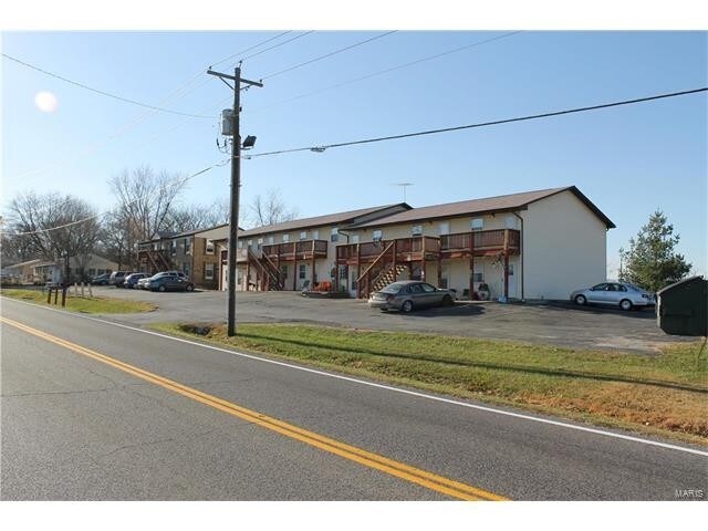 1505 & 1507 - 1507 N Commercial Ave