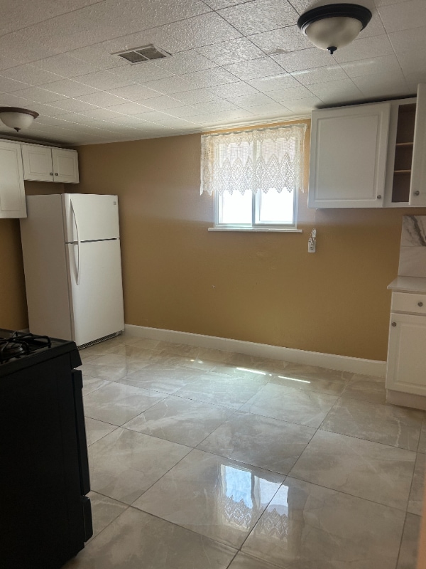 Foto del edificio - 4519 Cook St