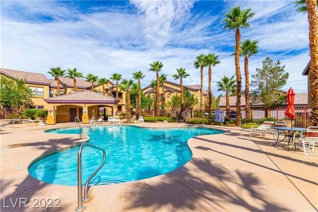 Building Photo - Northwest Grand Canyon Village - 2 Bedroom...