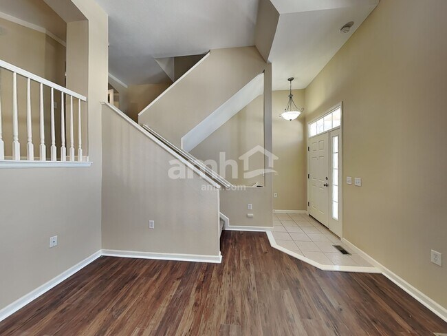 Building Photo - 1473 Bergen Rock Street