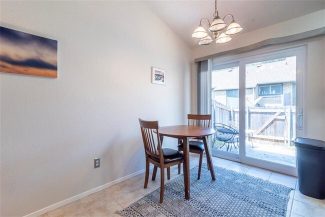 1015 E Yager Ln Unit 72 Austin Tx 78753 Condo For Rent In Austin Tx Apartments Com