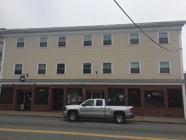 Building Photo - 34 Central St