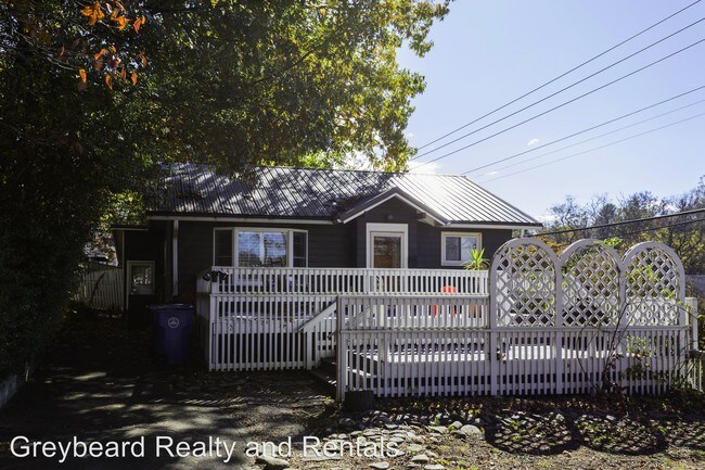 Building Photo - 2 br, 1 bath House - 124 Evelyn Place